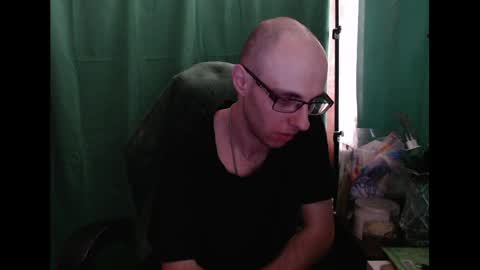 Snapshot of daniel9121 chatting on May 16, 10:58 am Daniel9121 online show from May 16, 10:58 am