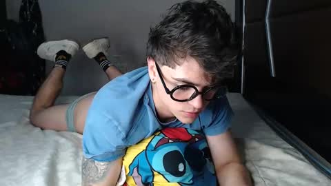 Snapshot of daniel_collins07 chatting on February 15, 11:47 pm daniel_collins07 online show from February 15, 11:47 pm