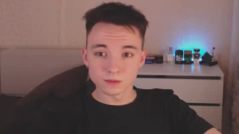 Daniel  Jerry online show from December 21, 7:21 pm