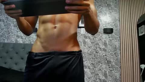 daniel_leconte online show from December 18, 9:43 pm