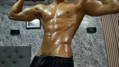 Snapshot of daniel_leconte chatting on February 16, 12:18 am daniel_leconte online show from February 16, 12:18 am