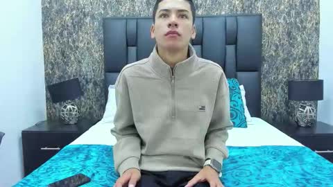 Snapshot of daniel_loverr1 chatting on February 28, 2:07 pm daniel online show from February 28, 2:07 pm