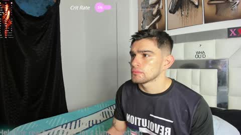 Snapshot of daniel_ova chatting on December 5, 1:28 pm Sexy Dani online show from December 5, 1:28 pm