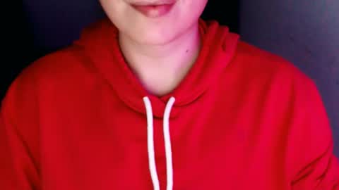 Snapshot of daniel_ruis16 chatting on December 9, 3:11 pm daniel_ruis16 online show from December 9, 3:11 pm