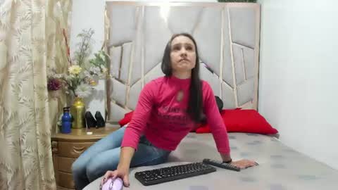 Daniela online show from July 6, 11:07 am