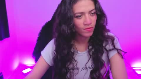 daniela_rivasthl online show from April 11, 6:40 am