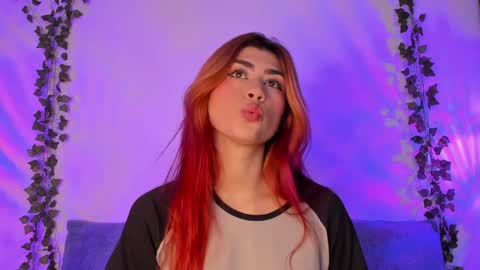 Dani Saenz online show from December 7, 6:59 pm