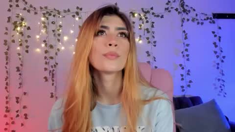 Dani Saenz online show from December 18, 3:45 am