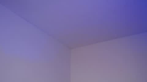 Lucia online show from December 12, 4:32 pm