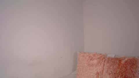 Lucia online show from December 19, 5:18 pm