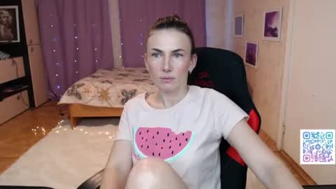 Snapshot of danielacooperx chatting on June 11, 7:17 am Daniela Cooper online show from June 11, 7:17 am
