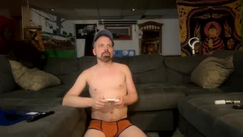 Snapshot of danielartbigd chatting on January 18, 1:52 am Daniel online show from January 18, 1:52 am