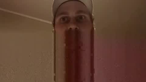 Snapshot of danieldayz chatting on October 20, 7:20 am danieldayz online show from October 20, 7:20 am