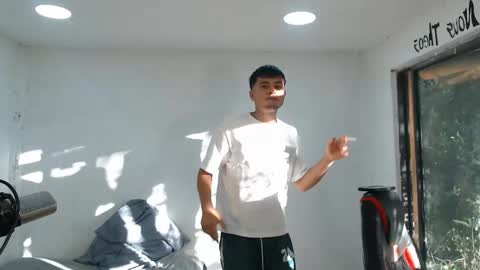 danielitopapii online show from October 28, 10:01 pm