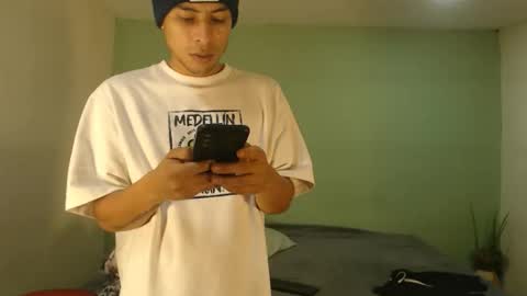 danielitopapii online show from March 18, 11:13 am