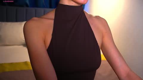 Danielle online show from February 28, 2:29 pm