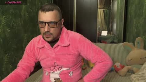 Snapshot of danielocool chatting on January 17, 1:56 pm DanieloCool online show from January 17, 1:56 pm