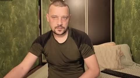 Snapshot of danielocool chatting on November 4, 7:40 am DanieloCool online show from November 4, 7:40 am