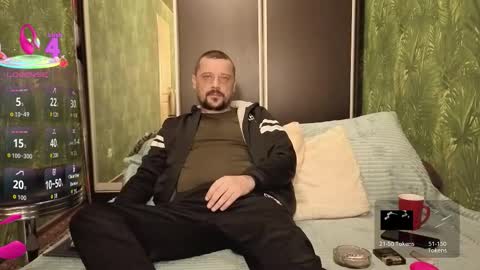 Snapshot of danielocool chatting on November 22, 8:46 am DanieloCool online show from November 22, 8:46 am