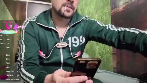 Snapshot of danielocool chatting on February 9, 6:17 am DanieloCool online show from February 9, 6:17 am