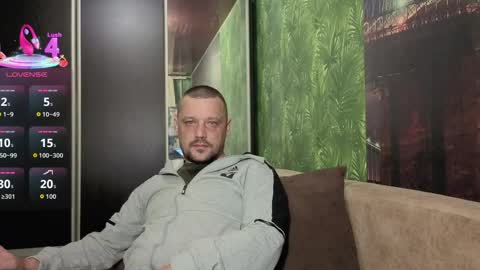 Snapshot of danielocool chatting on May 16, 6:54 am DanieloCool online show from May 16, 6:54 am