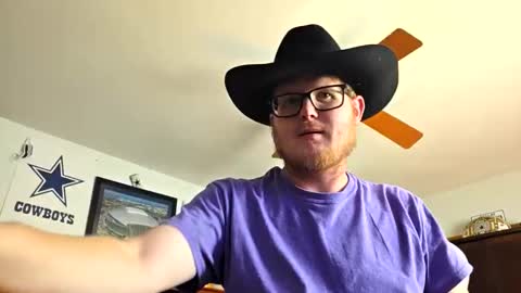 Daniel    y. online show from October 31, 7:26 pm