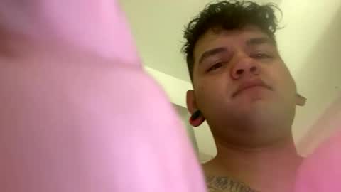 Snapshot of danielson818 chatting on November 16, 1:39 pm danielson818 online show from November 16, 1:39 pm