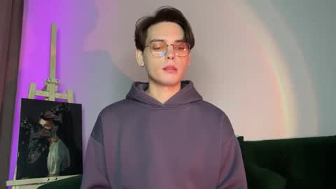 danieltuckerr online show from November 22, 11:48 pm