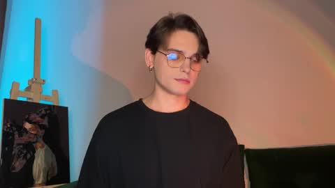 danieltuckerr online show from November 28, 8:11 pm