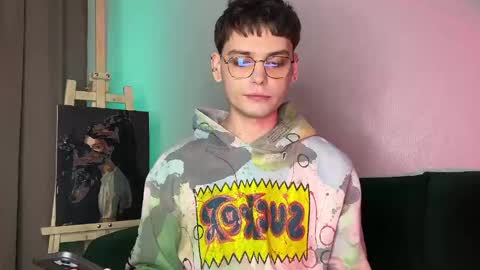 danieltuckerr online show from April 26, 4:48 pm