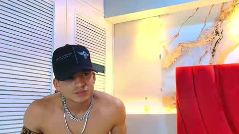 Snapshot of danii_scot chatting on October 9, 4:43 am Dani online show from October 9, 4:43 am