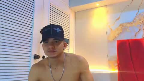 Snapshot of danii_scot chatting on October 14, 3:51 am Dani online show from October 14, 3:51 am