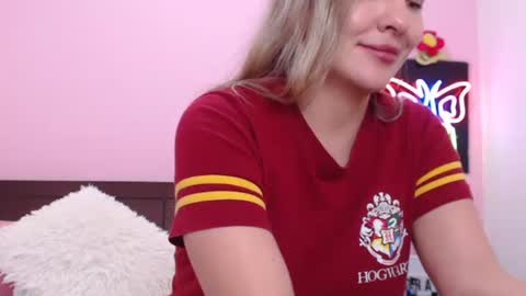 K A R O L online show from December 17, 1:29 am