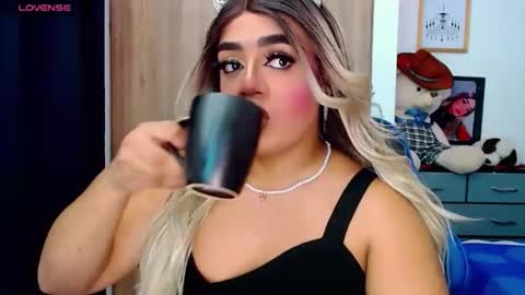 Snapshot of danipein chatting on January 16, 11:14 am danipein online show from January 16, 11:14 am