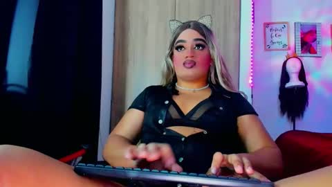 danipein online show from March 9, 11:03 am