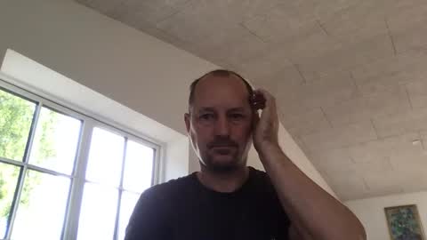 Snapshot of danishjss chatting on June 8, 5:41 am danishjss online show from June 8, 5:41 am