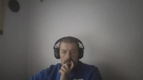 danishman1980 online show from December 6, 12:38 pm