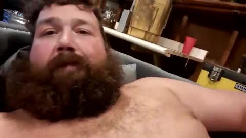 Snapshot of dankeller222 chatting on October 11, 6:39 pm dankeller222 online show from October 11, 6:39 pm