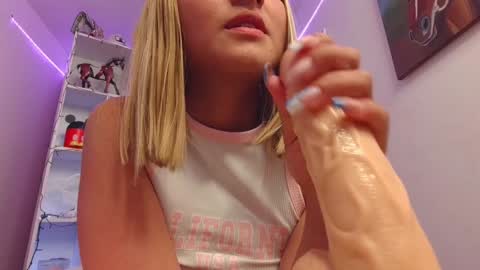 Pau online show from January 18, 7:28 am