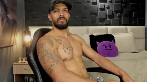 Dann saenz online show from February 12, 1:09 am