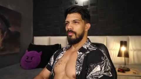 Dann saenz online show from February 18, 11:22 am