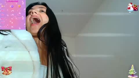 danna online show from November 10, 3:00 pm