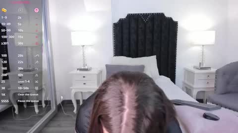 Danna online show from September 30, 11:15 am