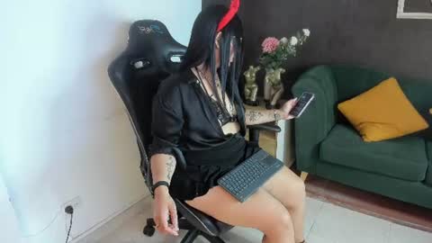 Snapshot of danna_foxter chatting on July 17, 2:29 am .. Danna .. online show from July 17, 2:29 am
