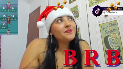 danna_scott26 online show from December 25, 10:16 pm