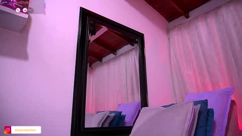 Danna Berlin  online show from October 3, 7:44 pm