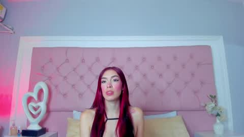 Danna  online show from May 26, 7:26 am