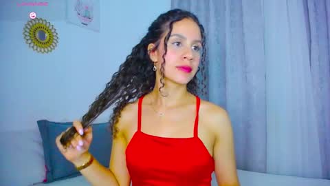Snapshot of dannagomez07 chatting on October 2, 3:35 am The love of your life online show from October 2, 3:35 am