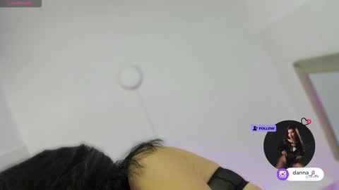 Danna online show from February 24, 7:34 pm