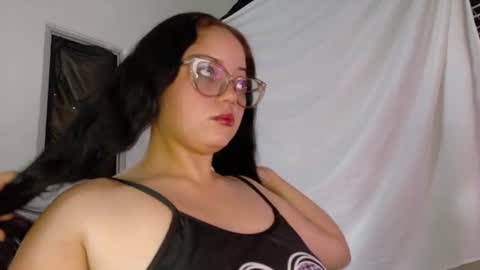 Danna  online show from June 11, 12:03 pm